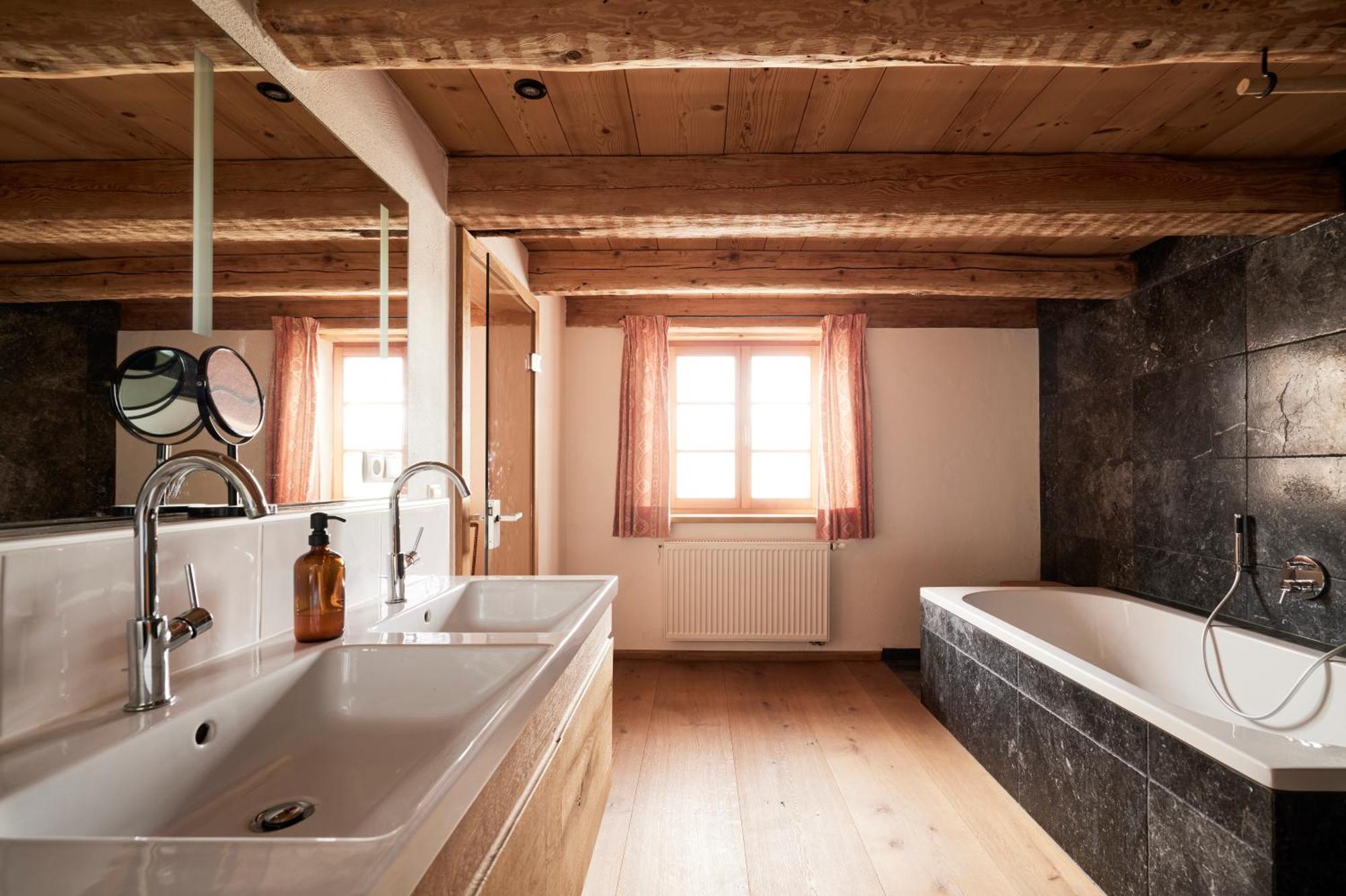 Ferienhaus Steinbacher Direkt Am Тегернзее Екстериор снимка